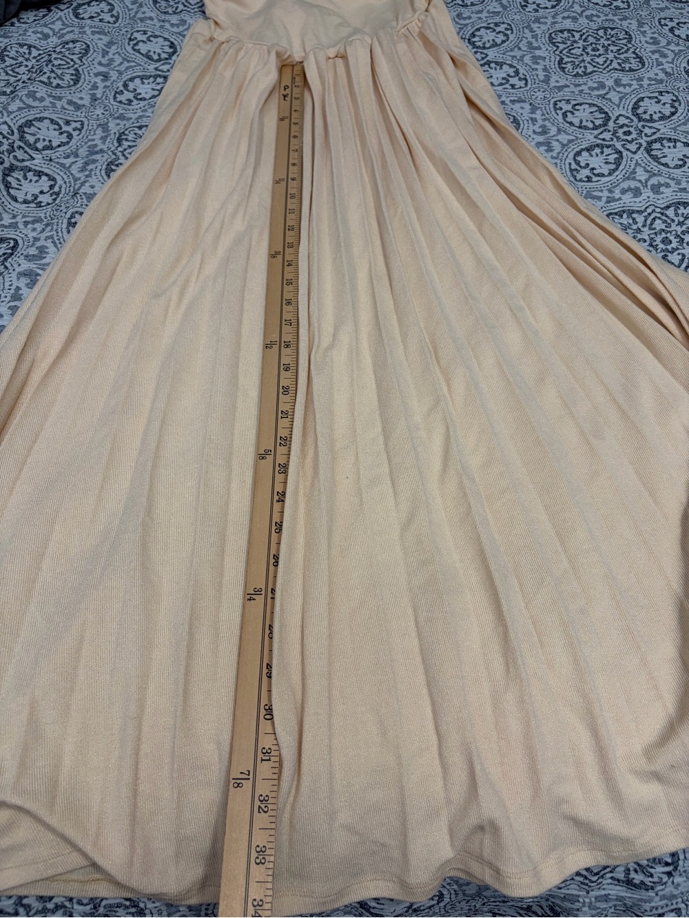 Lioness x REVOLVE Field of Dreams Cream off-the-shoulder maxi dress Small - Picture 10 of 14